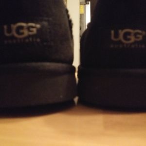 Ugg Women Triple Bailey Button Black Boots Sz.6